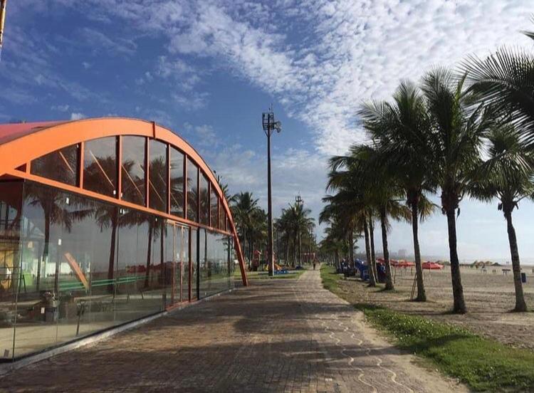 Suites Proximo Ao Rio Jaguareguava Em ベルチオガ エクステリア 写真